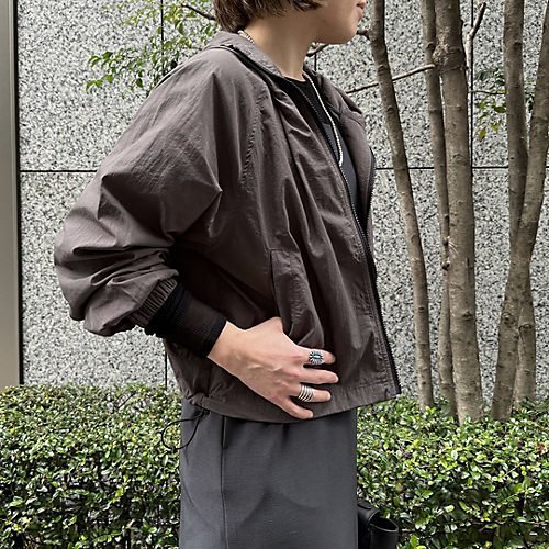 【スアデオ/suadeo】の【suadeo別注】La Hutteコンパクトフーディー 人気、トレンドファッション・服の通販 founy(ファニー) 　ファッション　Fashion　レディースファッション　Fashion for Women　アウトドア　Outdoor Clothing　洗える　Machine Washable　コンパクト　Compact, Small Size　スポーティ　Sporty, Casual Athletic　人気　Popular, Best Seller　バランス　Balance, Style Balance　フェミニン　Feminine, Girly　フランス　France, French　ブルゾン　Blouson, Bomber Jacket　プリント　Print, Printed Pattern　別注　Limited Edition, Custom Order　other-3|ID: prp329100004273634 ipo3291000000031260526
