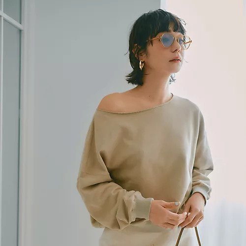 【アッパー ハイツ/upper hights】のCROPPED SWEAT 人気、トレンドファッション・服の通販 founy(ファニー) 　ファッション　Fashion　レディースファッション　WOMEN　トップス・カットソー　Tops/Tshirt　パーカ　Sweats　スウェット　Sweat　オフショル　Off Shoulder　キャミ　Cami　タンク　Tank　洗える　Washable　other-3|ID: prp329100004305606 ipo3291000000031715181