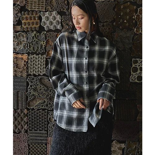 【マージュール/marjour】のOMBRE CHECK SHIRTS インテリア・キッズ・メンズ・レディースファッション・服の通販 founy(ファニー) 　ファッション　Fashion　レディースファッション　WOMEN　トップス・カットソー　Tops/Tshirt　シャツ/ブラウス　Shirts/Blouses　おすすめ　Recommend　グラデーション　Gradation　ジャケット　Jacket　ストレッチ　Stretch　パターン　Pattern　ビスチェ　Bustier　ボトム　Bottom　羽織　Haori　BLACK|ID: prp329100004309892 ipo3291000000029886130