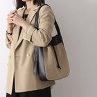 【ノーリーズ/NOLLEY'S】の巾着雑材コンビワンショルダーバッグmade in italy 人気、トレンドファッション・服の通販 founy(ファニー) ファッション Fashion レディースファッション WOMEN イタリア Italy コンビ Combination ショルダー Shoulder トレンド Trend フォルム Form ラフィア Raffia エレガント 上品 Elegant 別注 Special Order 夏 Summer 巾着 Purse thumbnail ブラック|ID: prp329100004311794 ipo3291000000030649031