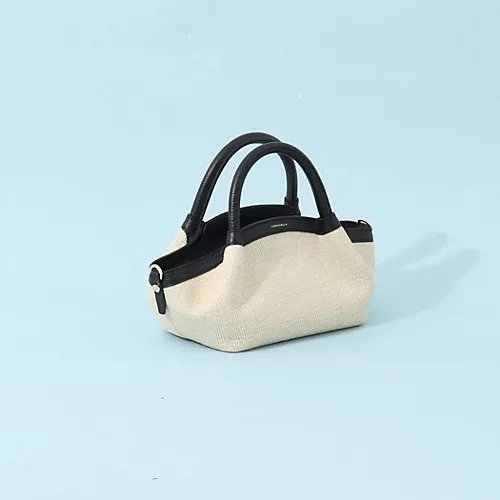 【ノーリーズ/NOLLEY'S】の【LORISTELLA/ロリステッラ】雑材コンビミニバッグmade in italy インテリア・キッズ・メンズ・レディースファッション・服の通販 founy(ファニー) https://founy.com/ ファッション Fashion レディースファッション Fashion for Women アクセサリー Fashion Accessories イタリア Italy コンビ Combo, Combination Style ショルダー Shoulder, Shoulder Strap トレンド Trend, Trending Now ラフィア Raffia, Natural Straw エレガント 上品 Elegant |ID: prp329100004311795 ipo3291000000031713316
