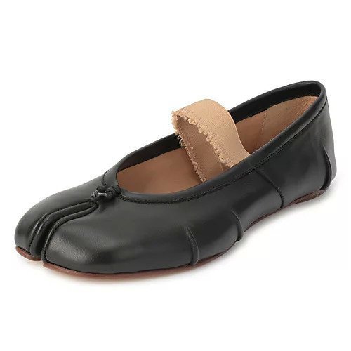 【メゾン マルジェラ/MAISON MARGIELA】のTABI BALLERINA FLAT ELASTIC BAND インテリア・キッズ・メンズ・レディースファッション・服の通販 founy(ファニー) https://founy.com/ ファッション Fashion レディースファッション WOMEN 2024年 2024 2024春夏・S/S Ss,Spring/Summer,2024 シューズ Shoes フォルム Form フラット Flat ラップ Wrap |ID: prp329100004317682 ipo3291000000029944432