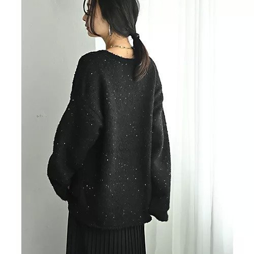 【スタイルデリ/STYLE DELI】の【BLK001】スパンコール付きオーバーニット 人気、トレンドファッション・服の通販 founy(ファニー) 　ファッション　Fashion　レディースファッション　Fashion for Women　トップス・カットソー　Cut & Sew Tops　ニット　Knit Tops & Sweaters　シンプル　Simple, Minimal　スパンコール　Sequins, Sequin Embellishment　スリット　Slit, Slit Detail　定番　Standard, Basic Item　フォルム　Silhouette, Form　ラウンド　Round, Round Neck　リラックス　Relax, Relaxed Fit　冬　Winter / This Winter　おすすめ　Recommended / Our Picks　旅行　Travel　エレガント 上品　Elegant　other-3|ID: prp329100004322195 ipo3291000000034543846