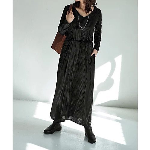 【スタイルデリ/STYLE DELI】のストライプベロアワンピース 人気、トレンドファッション・服の通販 founy(ファニー) 　ファッション　Fashion　レディースファッション　Fashion for Women　ワンピース　Dresses　インナー　Innerwear　春　Spring　キャップ　Cap, Baseball Cap　シアー　Sheer, See-Through　ジャケット　Jacket, Outerwear　スタイリッシュ　Stylish, Fashionable　ストライプ　Stripe, Striped Pattern　スニーカー　Sneakers, Trainers　スリット　Slit, Slit Detail　セットアップ　Set-Up, Coordinated Outfit　タートル　Turtleneck, Turtle Collar　ダウン　Down, Puffer　デコルテ　Décolleté, Neckline　デニム　Denim, Jeans Material　ドレス　Dress, One-Piece　定番　Standard, Basic Item　なめらか　Smooth, Silky Texture　バランス　Balance, Style Balance　フォルム　Silhouette, Form　ベロア　Velour, Soft Velvet　ポケット　Pocket, Pocket Detail　無地　Plain, Solid Color　ループ　Loop, Loop Knit　ロング　Long, Long-Length　A/W・秋冬　Autumn/Winter　旅行　Travel　エレガント 上品　Elegant　other-2|ID: prp329100004322219 ipo3291000000034103098