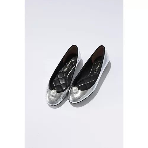 【ピッピシック/Pippichic】のchu chu pearl 2 インテリア・キッズ・メンズ・レディースファッション・服の通販 founy(ファニー) https://founy.com/ ファッション Fashion レディースファッション Fashion for Women インソール Shoe Insole オケージョン Occasion Wear キルティング Quilted, Quilting デニム Denim, Jeans Material パール Pearl, Pearl Accent ラウンド Round, Round Neck ヴィンテージ Vintage Style |ID: prp329100004322232 ipo3291000000034899283