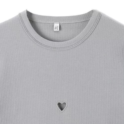 【ベースレンジ/Baserange】のHEART LONG SLEEVE TEE 人気、トレンドファッション・服の通販 founy(ファニー) 　ファッション　Fashion　レディースファッション　Fashion for Women　トップス・カットソー　Cut & Sew Tops　2025年　2025　2025春夏・S/S　Spring/Summer 2025 SS25　スリーブ　Sleeve, Long Sleeve / Short Sleeve　フィット　Fit, Slim Fit　ロング　Long, Long-Length　洗える　Machine Washable　other-3|ID: prp329100004336219 ipo3291000000032524459