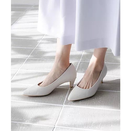 【エルーラ/Elura】のヒールパンプス インテリア・キッズ・メンズ・レディースファッション・服の通販 founy(ファニー) 　ファッション　Fashion　レディースファッション　Fashion for Women　インソール　Shoe Insole　クッション　Cushion, Throw Pillow　シューズ　Shoes, Footwear　フィット　Fit, Slim Fit　ベーシック　Basic, Essential　ビジネス 仕事 通勤　Business / Work / Commuting　抗菌　Antibacterial, Bacteria-Resistant　オフホワイト|ID: prp329100004345188 ipo3291000000033157314