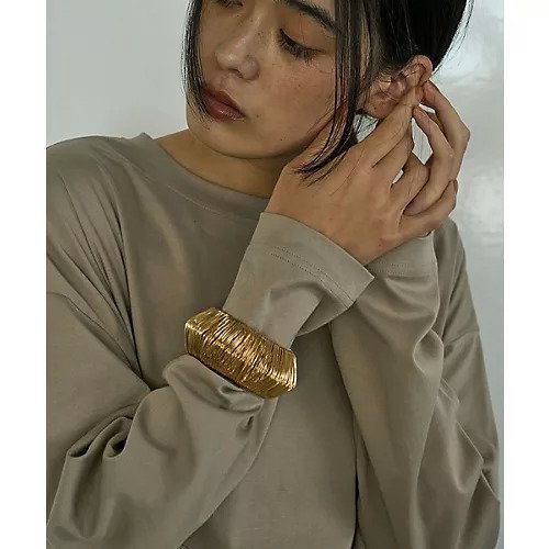 【マージュール/marjour】のSLIM LINE BANGLE インテリア・キッズ・メンズ・レディースファッション・服の通販 founy(ファニー) https://founy.com/ ファッション Fashion レディースファッション Fashion for Women シンプル Simple, Minimal スウェット / スエット Sweatshirt, Sweatwear バングル Bangle, Bracelet ワイヤー Wire, Wired Bra |ID: prp329100004349264 ipo3291000000030369893