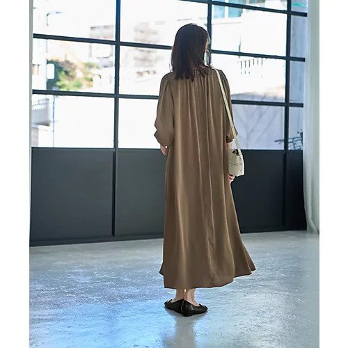 【スタイルデリ/STYLE DELI】の【LUXE】ノーブルサテンギャザーワンピース 人気、トレンドファッション・服の通販 founy(ファニー) 　ファッション　Fashion　レディースファッション　Fashion for Women　ワンピース　Dresses　インナー　Innerwear　春　Spring　ギャザー　Gathered, Ruffled　サテン　Satin, Glossy Fabric　ジャケット　Jacket, Outerwear　スニーカー　Sneakers, Trainers　スリット　Slit, Slit Detail　スリーブ　Sleeve, Long Sleeve / Short Sleeve　タートル　Turtleneck, Turtle Collar　ドレープ　Drape, Draping Fabric　なめらか　Smooth, Silky Texture　長袖　Long Sleeve, Full Sleeve　ハイネック　High Neck, Mock Neck　フォルム　Silhouette, Form　フロント　Front, Front Design　ポケット　Pocket, Pocket Detail　ループ　Loop, Loop Knit　ロング　Long, Long-Length　A/W・秋冬　Autumn/Winter　ビジネス 仕事 通勤　Business / Work / Commuting　other-3|ID: prp329100004352428 ipo3291000000034078811