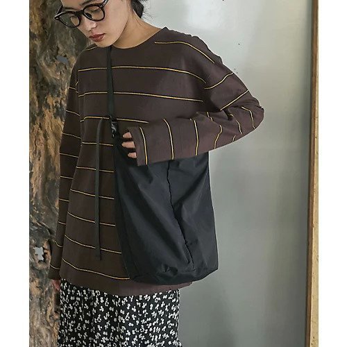 【マージュール/marjour】のONE SHOULDER BAG 人気、トレンドファッション・服の通販 founy(ファニー) 　ファッション　Fashion　レディースファッション　Fashion for Women　バッグ　Bags　ショルダー　Shoulder, Shoulder Strap　シンプル　Simple, Minimal　スポーティ　Sporty, Casual Athletic　財布　Wallet, Purse　ポケット　Pocket, Pocket Detail　マグネット　Magnet, Magnetic Closure　other-2|ID: prp329100004357278 ipo3291000000031266618