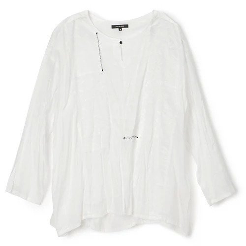 【パドカレ/pas de calais】の25SS パッチワークBL インテリア・キッズ・メンズ・レディースファッション・服の通販 founy(ファニー) 　ファッション　Fashion　レディースファッション　Fashion for Women　2025年　2025　2025春夏・S/S　Spring/Summer 2025 SS25　ウッド　Wooden Design　エレガント 上品　Elegant　ギャザー　Gathered, Ruffled　パッチワーク　Patchwork, Mixed Fabric　フェミニン　Feminine, Girly　ミックス　Mix, Mixed Style　ラウンド　Round, Round Neck　レース　Lace, Lace Fabric　洗える　Machine Washable　サラシ|ID: prp329100004372744 ipo3291000000030559082