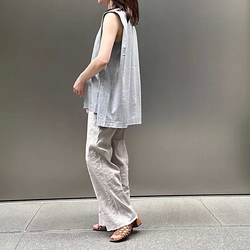 【アダワス/ADAWAS】のフレアシルエットノースリーブ 人気、トレンドファッション・服の通販 founy(ファニー) 　ファッション　Fashion　レディースファッション　WOMEN　トップス・カットソー　Tops/Tshirt　キャミソール / ノースリーブ　No Sleeves　ショルダー　Shoulder　シルク　Silk　スクエア　Square　フレア　Flare　夏　Summer　洗える　Washable　other-3|ID: prp329100004393760 ipo3291000000032257960