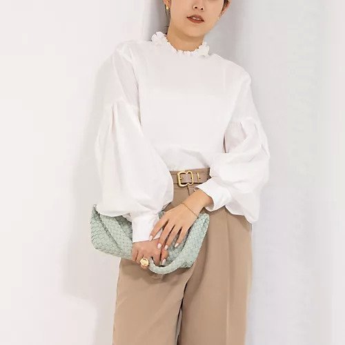 【ノーリーズ/NOLLEY'S】の【MARILYN MOON/マリリーンムーン】タックフリルボリュームブラウス インテリア・キッズ・メンズ・レディースファッション・服の通販 founy(ファニー) 　ファッション　Fashion　レディースファッション　WOMEN　トップス・カットソー　Tops/Tshirt　シャツ/ブラウス　Shirts/Blouses　2025年　2025　2025春夏・S/S　Ss,Spring/Summer,2025　おすすめ　Recommend　エレガント 上品　Elegant　シンプル　Simple　デニム　Denim　バランス　Balance　フリル　Frills　ボトム　Bottom　モダン　Modern　ホワイト|ID: prp329100004408677 ipo3291000000031712236