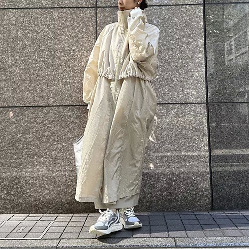 【ヘルノ/HERNO】のスプリングコート 人気、トレンドファッション・服の通販 founy(ファニー) 　ファッション　Fashion　レディースファッション　Fashion for Women　アウター　Coat / Outerwear Collection　コート・ロングコート・ピーコート　Long Coats, Peacoats & More　エアリー　Airy Texture　シアー　Sheer, See-Through　ドローコード　Drawcord, Drawstring Cord　春　Spring　軽量　Lightweight, Ultra Light　other-2|ID: prp329100004408733 ipo3291000000034942788