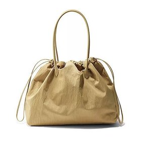 【メアリ オル ターナ/MARY AL TERNA】の【Marisol別注】WRING(ナイロントートバッグ) 人気、トレンドファッション・服の通販 founy(ファニー) ファッション Fashion レディースファッション Fashion for Women バッグ Bags ポケット Pocket, Pocket Detail エレガント 上品 Elegant 別注 Limited Edition, Custom Order 巾着 Drawstring Bag, Kinchaku 旅行 Travel |ID:prp329100004411139
