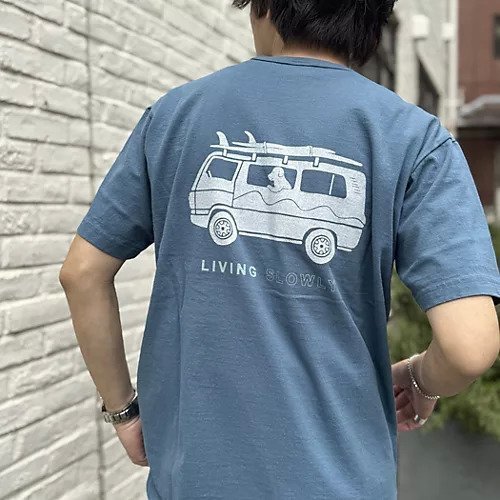 【ノーリーズ グッドマン/NOLLEY'S goodman / MEN】の【STONEWOLD】SLOWLY WAGON バックプリントTシャツ 25SS インテリア・キッズ・メンズ・レディースファッション・服の通販 founy(ファニー) 　ファッション　Fashion　メンズファッション　Fashion for Men　ヴィンテージ　Vintage Style　サンダル　Sandals, Summer Shoes　ショーツ　Shorts, Short Pants　パッチ　Patch, Appliqué　フィット　Fit, Slim Fit　フロント　Front, Front Design　プリント　Print, Printed Pattern　ベーシック　Basic, Essential　ポケット　Pocket, Pocket Detail　レギュラー　Regular, Standard Fit　おすすめ　Recommended / Our Picks　犬　Dog　夏　Summer　ギフト プレゼント　Gift / Present　2025年　2025　2025春夏・S/S　Spring/Summer 2025 SS25　ブルー|ID: prp329100004411193 ipo3291000000031718830
