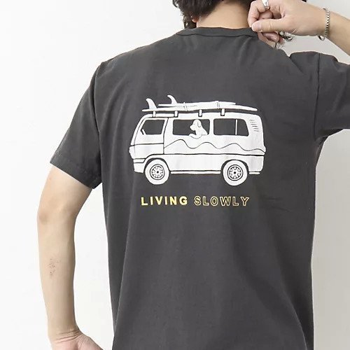 【ノーリーズ グッドマン/NOLLEY'S goodman / MEN】の【STONEWOLD】SLOWLY WAGON バックプリントTシャツ 25SS インテリア・キッズ・メンズ・レディースファッション・服の通販 founy(ファニー) 　ファッション　Fashion　メンズファッション　MEN　ヴィンテージ　Vintage　サンダル　Sandals　ショーツ　Shorts　パッチ　Patch　フィット　Fit　フロント　Front　プリント　Print　ベーシック　Basic　ポケット　Pocket　レギュラー　Regular　おすすめ　Recommend　犬　Dog　夏　Summer　ギフト プレゼント　Gift Present　2025年　2025　2025春夏・S/S　Ss,Spring/Summer,2025　チャコールグレー|ID: prp329100004411193 ipo3291000000031718831