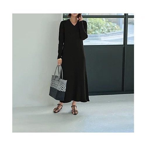 【スタイルデリ/STYLE DELI】のリブ編みVネックロングワンピース インテリア・キッズ・メンズ・レディースファッション・服の通販 founy(ファニー) https://founy.com/ ファッション Fashion レディースファッション WOMEN ワンピース Dress 春 Spring 秋 Autumn/Fall キャップ Cap クール Cool シンプル Simple ジャケット Jacket スニーカー Sneakers スリット Slit スリム Slim フィット Fit ベスト Vest 冬 Winter 夏 Summer エレガント 上品 Elegant |ID: prp329100004422145 ipo3291000000031093585