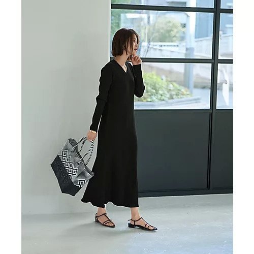 【スタイルデリ/STYLE DELI】のリブ編みVネックロングワンピース 人気、トレンドファッション・服の通販 founy(ファニー) 　ファッション　Fashion　レディースファッション　WOMEN　ワンピース　Dress　春　Spring　秋　Autumn/Fall　キャップ　Cap　クール　Cool　シンプル　Simple　ジャケット　Jacket　スニーカー　Sneakers　スリット　Slit　スリム　Slim　フィット　Fit　ベスト　Vest　冬　Winter　夏　Summer　エレガント 上品　Elegant　other-2|ID: prp329100004422145 ipo3291000000031261868