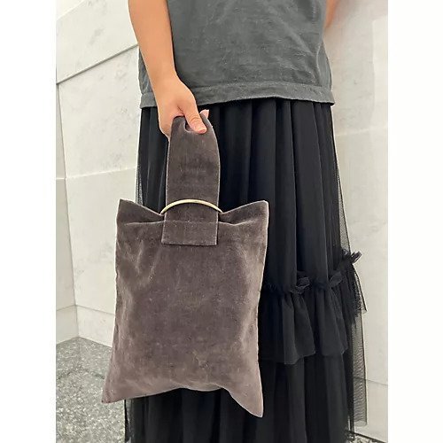 【ルレアッシュ/LERET.H】の【LEE DAYS別注】【五明祐子さんコラボ】サック・カレ 人気、トレンドファッション・服の通販 founy(ファニー) 　ファッション　Fashion　レディースファッション　Fashion for Women　なめらか　Smooth, Silky Texture　クラッチ　Clutch, Clutch Bag　コラボ　Collaboration, Collab　フラット　Flat, Flat Shoes　ベロア　Velour, Soft Velvet　ローズ　Rose, Rose Motif　エレガント 上品　Elegant　別注　Limited Edition, Custom Order　巾着　Drawstring Bag, Kinchaku　other-2|ID: prp329100004422148 ipo3291000000031261876