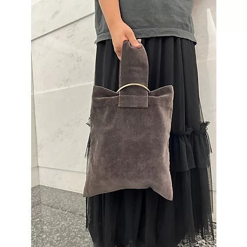 【ルレアッシュ/LERET.H】の【LEE DAYS別注】【五明祐子さんコラボ】サック・カレ 人気、トレンドファッション・服の通販 founy(ファニー) 　ファッション　Fashion　レディースファッション　Fashion for Women　なめらか　Smooth, Silky Texture　クラッチ　Clutch, Clutch Bag　コラボ　Collaboration, Collab　フラット　Flat, Flat Shoes　ベロア　Velour, Soft Velvet　ローズ　Rose, Rose Motif　エレガント 上品　Elegant　別注　Limited Edition, Custom Order　巾着　Drawstring Bag, Kinchaku　other-3|ID: prp329100004422148 ipo3291000000031261878