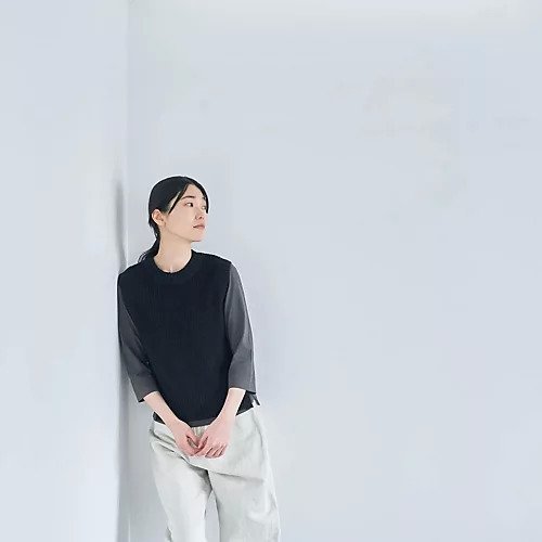 【ハウ/HAU】のknit vest cotton vintage インテリア・キッズ・メンズ・レディースファッション・服の通販 founy(ファニー) https://founy.com/ ファッション Fashion レディースファッション WOMEN アウター Coat Outerwear トップス・カットソー Tops/Tshirt ニット Knit Tops ベスト/ジレ Gilets/Vests おすすめ Recommend なめらか Smooth コンパクト Compact シンプル Simple スリット Slit ビンテージ Vintage フィット Fit ベスト Vest エレガント 上品 Elegant 春 Spring |ID: prp329100004428724 ipo3291000000030927965