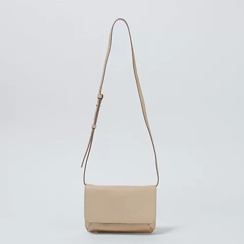 【マルニ/MARNI】のMENDING インテリア・キッズ・メンズ・レディースファッション・服の通販 founy(ファニー) https://founy.com/ ファッション Fashion レディースファッション Fashion for Women クラッチ Clutch, Clutch Bag ハンド Hand, Handmade フラップ Flap, Flap Pocket フロント Front, Front Design ポシェット Pochette, Mini Bag マグネット Magnet, Magnetic Closure |ID: prp329100004428765 ipo3291000000032165474