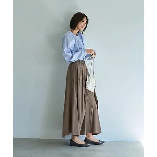 【スタイルデリ/STYLE DELI】のデコルテ切替コットンブラウス 人気、トレンドファッション・服の通販 founy(ファニー) 　ファッション　Fashion　レディースファッション　Fashion for Women　トップス・カットソー　Cut & Sew Tops　シャツ・ブラウス・オフィスカジュアル　Elegant Blouses & Button-Ups　ウェーブ　Wavy Pattern　春　Spring　ギャザー　Gathered, Ruffled　切替　Switching, Contrast Panel　シンプル　Simple, Minimal　スモック　Smock, Smock Dress　チュニック　Tunic, Long Top　デコルテ　Décolleté, Neckline　定番　Standard, Basic Item　パイピング　Piping, Trim Design　パール　Pearl, Pearl Accent　フォルム　Silhouette, Form　フロント　Front, Front Design　ポケット　Pocket, Pocket Detail　ワーク　Workwear, Utility Style　S/S・春夏　SS, Spring/Summer, Warm Season　夏　Summer　other-3|ID: prp329100004433177 ipo3291000000035916736