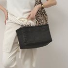【ノーリーズ/NOLLEY'S】の【SANRAMI/サンラミ】【松葉 別注アイテム】リングハンドルメルカドバッグ ブラック|ID:prp329100004433689