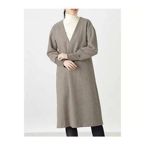 【ヒューマンウーマン/HUMAN WOMAN】の強圧縮天竺ワンピース インテリア・キッズ・メンズ・レディースファッション・服の通販 founy(ファニー) 　ファッション　Fashion　レディースファッション　WOMEN　ワンピース　Dress　おすすめ　Recommend　タートルネック　Turtleneck　ベージュ|ID: prp329100004435471 ipo3291000000030982300