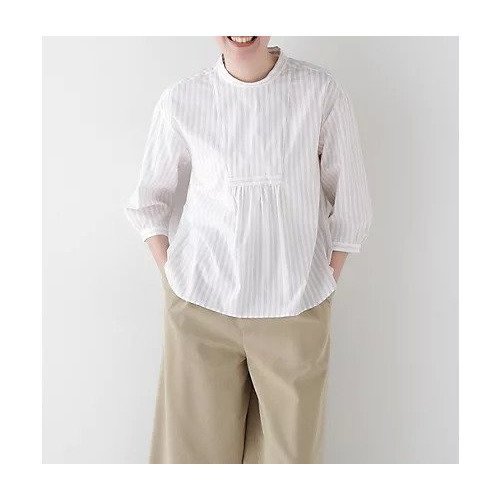【ヒューマンウーマン/HUMAN WOMAN】のドビーストライプブラウス インテリア・キッズ・メンズ・レディースファッション・服の通販 founy(ファニー) 　ファッション　Fashion　レディースファッション　WOMEN　トップス・カットソー　Tops/Tshirt　シャツ/ブラウス　Shirts/Blouses　おすすめ　Recommend　スタンダード　Standard　ストライプ　Stripe　フロント　Front　ボトム　Bottom　オフホワイト|ID: prp329100004435659 ipo3291000000031338311