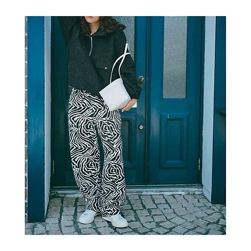 【アモーメント/AMOMENTO】のSQUARE LEATHER BAG 人気、トレンドファッション・服の通販 founy(ファニー) 　ファッション　Fashion　レディースファッション　Ladies' Fashion Online　バッグ　Bag　2025年　2025　2025春夏・S/S　Ss,Spring/Summer,2025　シェイプ　Shape　ラップ　Wrap　ロング　Long　ワイド　Wide　other-3|ID: prp329100004436371 ipo3291000000032364689