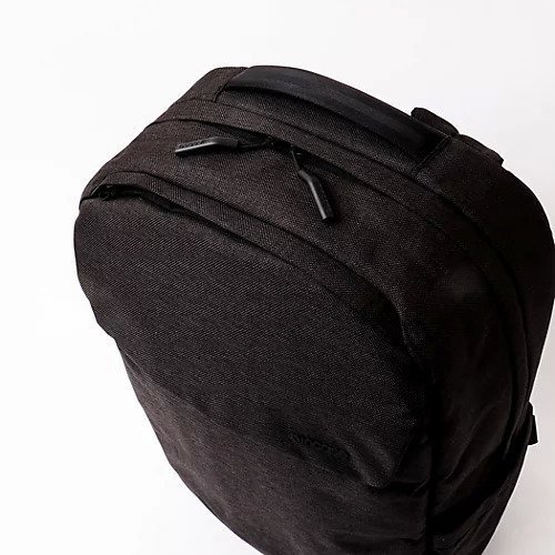 【ノーリーズ グッドマン/NOLLEY'S goodman / MEN】の【Incase/インケース】Crosstown Compact Backpack 人気、トレンドファッション・服の通販 founy(ファニー) 　ファッション　Fashion　メンズファッション　Men's Style Online　アクセサリー　Accessories　クッション　Cushion　傘　Umbrella　抗菌　Antibacterial　軽量　Lightweight　ショルダー　Shoulder　シンプル　Simple　ジップ　Zip　フラップ　Flap　フロント　Front　ポケット　Pocket　メッシュ　Mesh　モバイル　Mobile　ラップ　Wrap　iPhone アイフォーン　Iphone　other-3|ID: prp329100004437133 ipo3291000000032523563