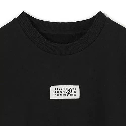 【エムエム6 メゾン マルタン マルジェラ/MM6 Maison Martin Margiela】のSWEATSHIRT 人気、トレンドファッション・服の通販 founy(ファニー) 　ファッション　Fashion　レディースファッション　Fashion for Women　トップス・カットソー　Cut & Sew Tops　シャツ・ブラウス・オフィスカジュアル　Elegant Blouses & Button-Ups　レディースパーカー・カジュアルフーディー　Casual Hoodies & Sweatshirts　ロングTシャツ・Tシャツ　Longline T-Shirts & Tees　スウェット・クルーネックトップス　Sweatshirts & Crewnecks / Relaxed Fit Sweat Tops　2025年　2025　2025-2026秋冬・A/W　Autumn/Winter 2025–26 AW25–26　洗える　Machine Washable　other-3|ID: prp329100004442616 ipo3291000000033021566