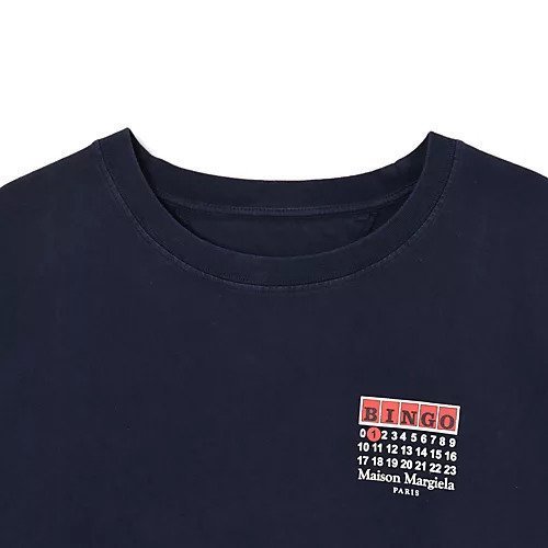【メゾン マルジェラ/MAISON MARGIELA】のT-SHIRT 人気、トレンドファッション・服の通販 founy(ファニー) 　ファッション　Fashion　レディースファッション　Fashion for Women　トップス・カットソー　Cut & Sew Tops　シャツ・ブラウス・オフィスカジュアル　Elegant Blouses & Button-Ups　ロングTシャツ・Tシャツ　Longline T-Shirts & Tees　2025年　2025　2025-2026秋冬・A/W　Autumn/Winter 2025–26 AW25–26　クラッシュ　Distressed, Crashed Style　グラフィック　Graphic, Graphic Design　シンプル　Simple, Minimal　ロング　Long, Long-Length　洗える　Machine Washable　other-3|ID: prp329100004444829 ipo3291000000033706811
