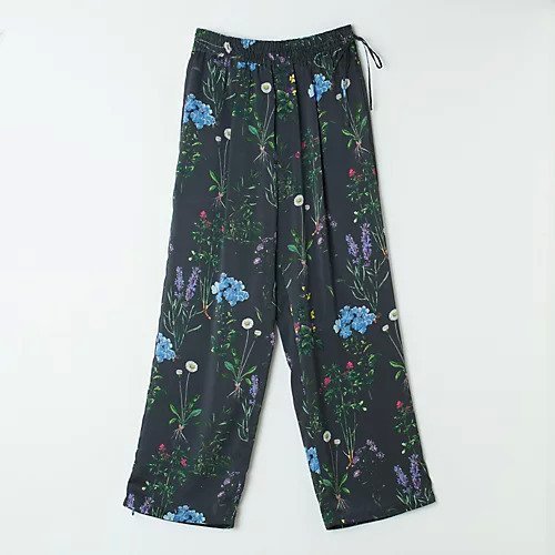 【ティッカ/TICCA】のフラワープリントパンツ インテリア・キッズ・メンズ・レディースファッション・服の通販 founy(ファニー) https://founy.com/ ファッション Fashion レディースファッション WOMEN パンツ Pants 洗える Washable カモフラージュ Camouflage カラフル Colorful 今季 This Season サテン Satin シャーリング Shirring スポーティ Sporty とろみ Thickness ドレープ Drape ドローコード Draw Cord ビッグ Big フラワー Flower ブラウジング Browsing プリント Print 別注 Special Order おすすめ Recommend エレガント 上品 Elegant |ID: prp329100004446277 ipo3291000000031078067