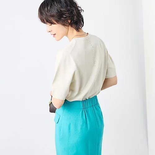 【ノーリーズソフィー/NOLLEY'S sophi】の《手洗い可能》バックパールフォルム袖プルオーバーニット インテリア・キッズ・メンズ・レディースファッション・服の通販 founy(ファニー) 　ファッション　Fashion　レディースファッション　WOMEN　トップス・カットソー　Tops/Tshirt　ニット　Knit Tops　プルオーバー　Pullover　2025年　2025　2025春夏・S/S　Ss,Spring/Summer,2025　シンプル　Simple　パール　Pearl　ワイド　Wide　無地　Plain Color　ビジネス 仕事 通勤　Business　ゴールド|ID: prp329100004452951 ipo3291000000031156029