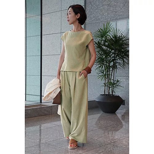 【エムセブンデイズ/M7days】の【コラボ】フィブリルとろみTブラウス 人気、トレンドファッション・服の通販 founy(ファニー) 　ファッション　Fashion　レディースファッション　Fashion for Women　トップス・カットソー　Cut & Sew Tops　シャツ・ブラウス・オフィスカジュアル　Elegant Blouses & Button-Ups　おすすめ　Recommended / Our Picks　とろみ　Fluid, Flowy Fabric　カッティング　Cutting Detail　キャップ　Cap, Baseball Cap　コラボ　Collaboration, Collab　スリーブ　Sleeve, Long Sleeve / Short Sleeve　洗える　Machine Washable　other-2|ID: prp329100004454869 ipo3291000000035748533