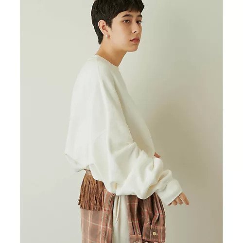 【ウィムガゼット/Whim Gazette】の【REMI RELIEF】別注裏起毛クルースウェット 人気、トレンドファッション・服の通販 founy(ファニー) 　ファッション　Fashion　レディースファッション　WOMEN　トップス・カットソー　Tops/Tshirt　パーカ　Sweats　スウェット　Sweat　アメリカン　American　ヴィンテージ　Vintage　ショルダー　Shoulder　スペシャル　Special　ダメージ　Damage　ドロップ　Drop　ビッグ　Big　ベーシック　Basic　別注　Special Order　おすすめ　Recommend　other-3|ID: prp329100004458542 ipo3291000000031236835