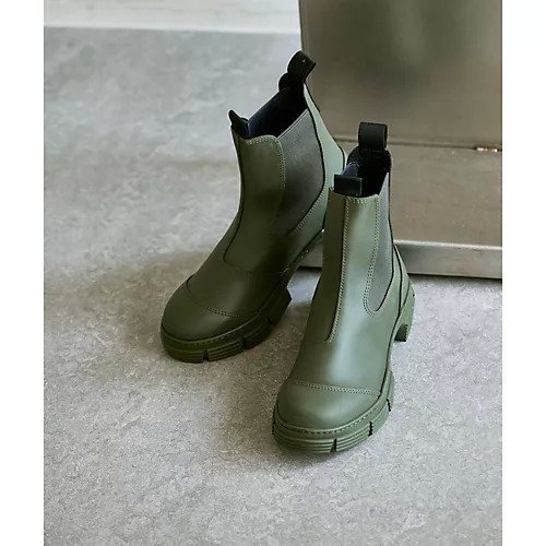 【ウィムガゼット/Whim Gazette】の【GANNI】ラバーチェルシーブーツ インテリア・キッズ・メンズ・レディースファッション・服の通販 founy(ファニー) https://founy.com/ ファッション Fashion レディースファッション WOMEN カラフル Colorful キャップ Cap コレクション Collection スリム Slim 定番 Standard ニューヨーク New York 人気 Popularity バランス Balance プリント Print ラバー Rubber ロンドン London 2022年 2022 2022 春夏 S/S Ss,Spring/Summer,2022 |ID: prp329100004458742 ipo3291000000031210480