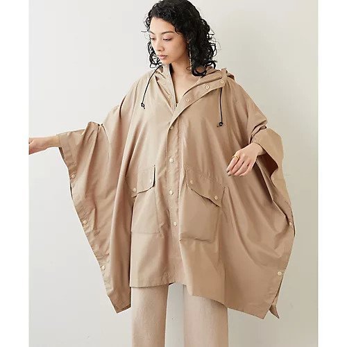 【ウィムガゼット/Whim Gazette】の【Traditional Weatherwear】レインポンチョ 人気、トレンドファッション・服の通販 founy(ファニー) 　ファッション　Fashion　レディースファッション　WOMEN　アウター　Coat Outerwear　ポンチョ　Ponchos　アウトドア　Outdoor　カットソー　Cut And Sew　キルティング　Quilting　コレクション　Collection　コンパクト　Compact　軽量　Lightweight　シューズ　Shoes　ジャケット　Jacket　ドット　Dot　フォルム　Form　フロント　Front　ベーシック　Basic　ポーチ　Pouch　2022年　2022　2022 春夏 S/S　Ss,Spring/Summer,2022　other-3|ID: prp329100004458754 ipo3291000000031237260