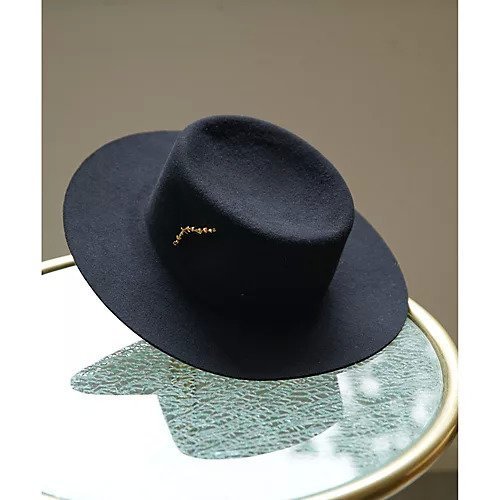 【ウィムガゼット/Whim Gazette】の【Van PALMA】ウールブローチ付ハット 人気、トレンドファッション・服の通販 founy(ファニー) 　ファッション　Fashion　レディースファッション　Fashion for Women　クール　Cool, Chic　コレクション　Collection, Seasonal Line　シンプル　Simple, Minimal　スタイリッシュ　Stylish, Fashionable　ハンド　Hand, Handmade　フェルト　Felt, Felt Fabric　フォルム　Silhouette, Form　フラット　Flat, Flat Shoes　フランス　France, French　ブローチ　Brooch, Pin Brooch　2022年　2022　2022-2023秋冬・A/W　Autumn/Winter 2022–23 AW22–23　おすすめ　Recommended / Our Picks　 other-1|ID: prp329100004458865 ipo3291000000031210824