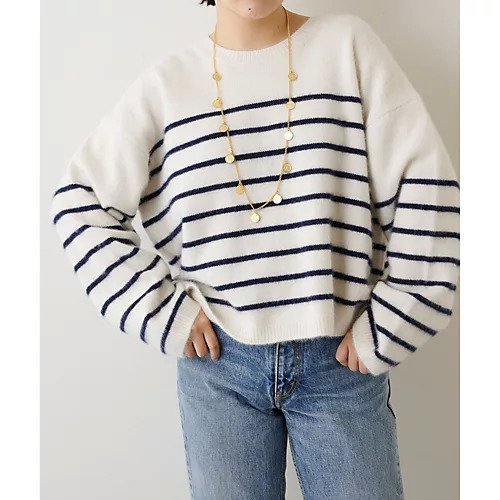 【ウィムガゼット/Whim Gazette】のファーボーダープルオーバー 人気、トレンドファッション・服の通販 founy(ファニー) 　ファッション　Fashion　レディースファッション　WOMEN　トップス・カットソー　Tops/Tshirt　プルオーバー　Pullover　2022年　2022　2022-2023秋冬・A/W　Aw/Autumn/Winter//Fw/Fall-Winter/2022-2023　おすすめ　Recommend　ショルダー　Shoulder　スリーブ　Sleeve　ドロップ　Drop　バスク　Basque　フォックス　Fox　ボトム　Bottom　ラグジュアリー　Luxury　ワイド　Wide　other-2|ID: prp329100004458981 ipo3291000000031237715
