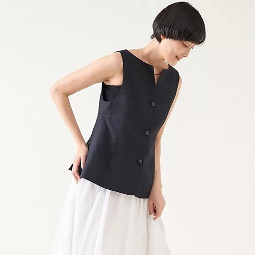 【マルティニーク/martinique】の平織サマーチェックジレ(セットアップ可) 人気、トレンドファッション・服の通販 founy(ファニー) 　ファッション　Fashion　レディースファッション　Fashion for Women　アウター　Coat / Outerwear Collection　トップス・カットソー　Cut & Sew Tops　ベスト&ジレ / 重ね着スタイル　Vests & Gilets　おすすめ　Recommended / Our Picks　サマー　Summer, Summer Style　スキッパー　Skipper, Open Collar　セットアップ　Set-Up, Coordinated Outfit　チェック　Check, Plaid, Tartan　無地　Plain, Solid Color　other-2|ID: prp329100004459054 ipo3291000000035915614