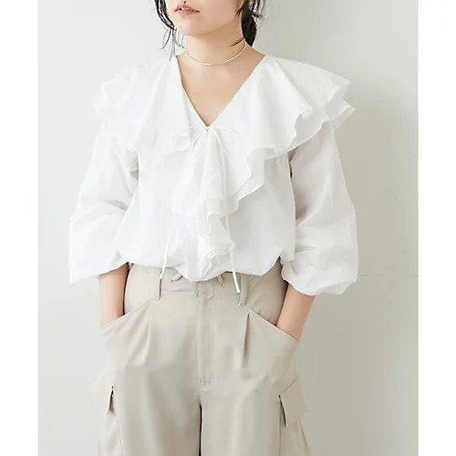【ウィムガゼット/Whim Gazette】のネックフリルブラウス インテリア・キッズ・メンズ・レディースファッション・服の通販 founy(ファニー) https://founy.com/ ファッション Fashion レディースファッション Fashion for Women トップス・カットソー Cut & Sew Tops シャツ・ブラウス・オフィスカジュアル Elegant Blouses & Button-Ups バランス Balance, Style Balance ビッグ Big, Oversized フリル Frill, Ruffle ベビー Baby, Babywear リボン Ribbon, Bow 2022年 2022 2022 春夏 S/S Spring/Summer 2022 SS22 エレガント 上品 Elegant |ID: prp329100004459064 ipo3291000000031211802