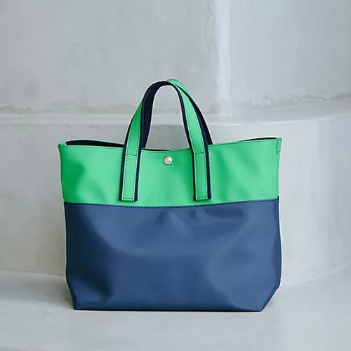 【トプカピ/TOPKAPI】の【Breath TOPKAPI】Bright ブライト カラーブロック A4 トートバッグ インテリア・キッズ・メンズ・レディースファッション・服の通販 founy(ファニー) 　ファッション　Fashion　レディースファッション　WOMEN　バッグ　Bag　サテン　Satin　フラップ　Flap　ブライト　Bright　ブロック　Block　ポケット　Pocket　軽量　Lightweight　グリーン|ID: prp329100004459097 ipo3291000000031211933