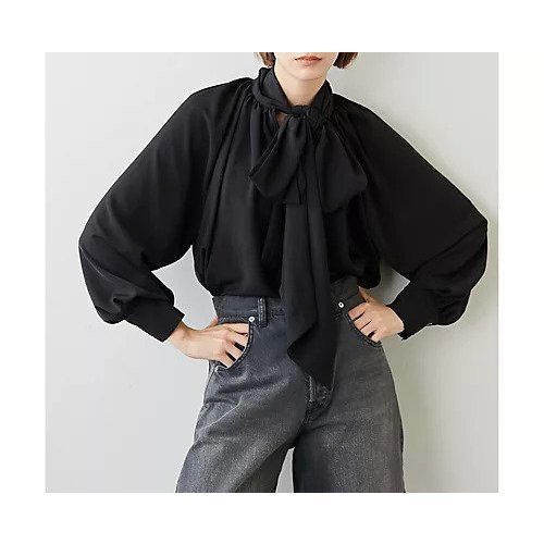 【ウィムガゼット/Whim Gazette】のラグランボウタイブラウス インテリア・キッズ・メンズ・レディースファッション・服の通販 founy(ファニー) https://founy.com/ ファッション Fashion レディースファッション Fashion for Women トップス・カットソー Cut & Sew Tops シャツ・ブラウス・オフィスカジュアル Elegant Blouses & Button-Ups エレガント 上品 Elegant ギャザー Gathered, Ruffled ストレッチ Stretch, Stretchy Fabric スリーブ Sleeve, Long Sleeve / Short Sleeve ロング Long, Long-Length 冬 Winter / This Winter 2022年 2022 2022-2023秋冬・A/W Autumn/Winter 2022–23 AW22–23 |ID: prp329100004459102 ipo3291000000031211943