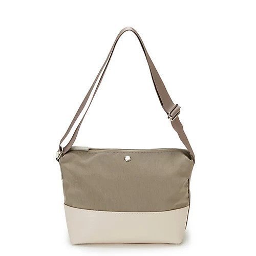 【トプカピ/TOPKAPI】の【Breath TOPKAPI】RIPPLE リプル リンクル ナイロン ミニ ショルダーバッグ 人気、トレンドファッション・服の通販 founy(ファニー) 　ファッション　Fashion　レディースファッション　WOMEN　バッグ　Bag　クール　Cool　コンビ　Combination　軽量　Lightweight　ショルダー　Shoulder　シルバー　Silver　人気　Popularity　ポケット　Pocket　エレガント 上品　Elegant　other-3|ID: prp329100004459105 ipo3291000000031251822