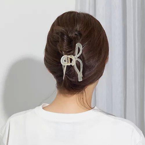 【フィービィー/phoebe】のリボンカラーバンスクリップ ホワイト 人気、トレンドファッション・服の通販 founy(ファニー) 　ファッション　Fashion　レディースファッション　Ladies' Fashion Online　おすすめ　Recommend　エレガント 上品　Elegant　シンプル　Simple　フェミニン　Feminine　リボン　Ribbon　結婚式　Wedding Ceremony　other-2|ID: prp329100004459143 ipo3291000000031251896