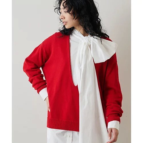 【ウィムガゼット/Whim Gazette】のVネックニットプルオーバー インテリア・キッズ・メンズ・レディースファッション・服の通販 founy(ファニー) 　ファッション　Fashion　レディースファッション　Fashion for Women　トップス・カットソー　Cut & Sew Tops　ニット　Knit Tops & Sweaters　カジュアルプルオーバー・ニットトップス　Pullovers & Knit Tops / Casual Pullovers　Vネックトップス　V-Neck Tops / V-Cut Neckline Shirts　カットソー　Cut and Sewn Top　キャミソール　Camisole, Spaghetti Strap Top　シルク　Silk, 100% Silk　シンプル　Simple, Minimal　ドレープ　Drape, Draping Fabric　ベーシック　Basic, Essential　ワイド　Wide, Wide Fit　おすすめ　Recommended / Our Picks　2023春夏・S/S　Spring/Summer 2023 SS23　2023年　2023　エレガント 上品　Elegant　レッド|ID: prp329100004459230 ipo3291000000031212444